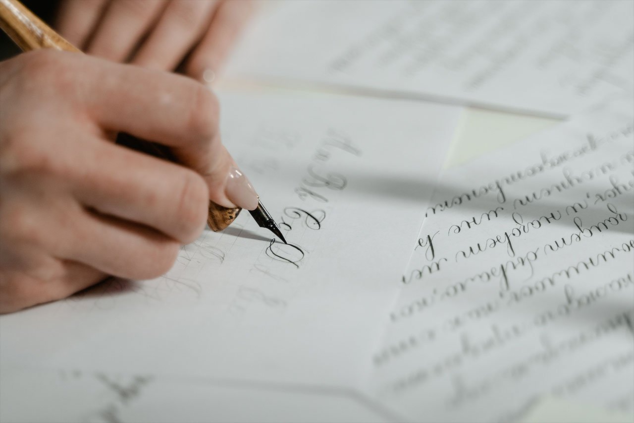 Free Wedding Fonts: 8 Google Fonts for Invitations & Stationery