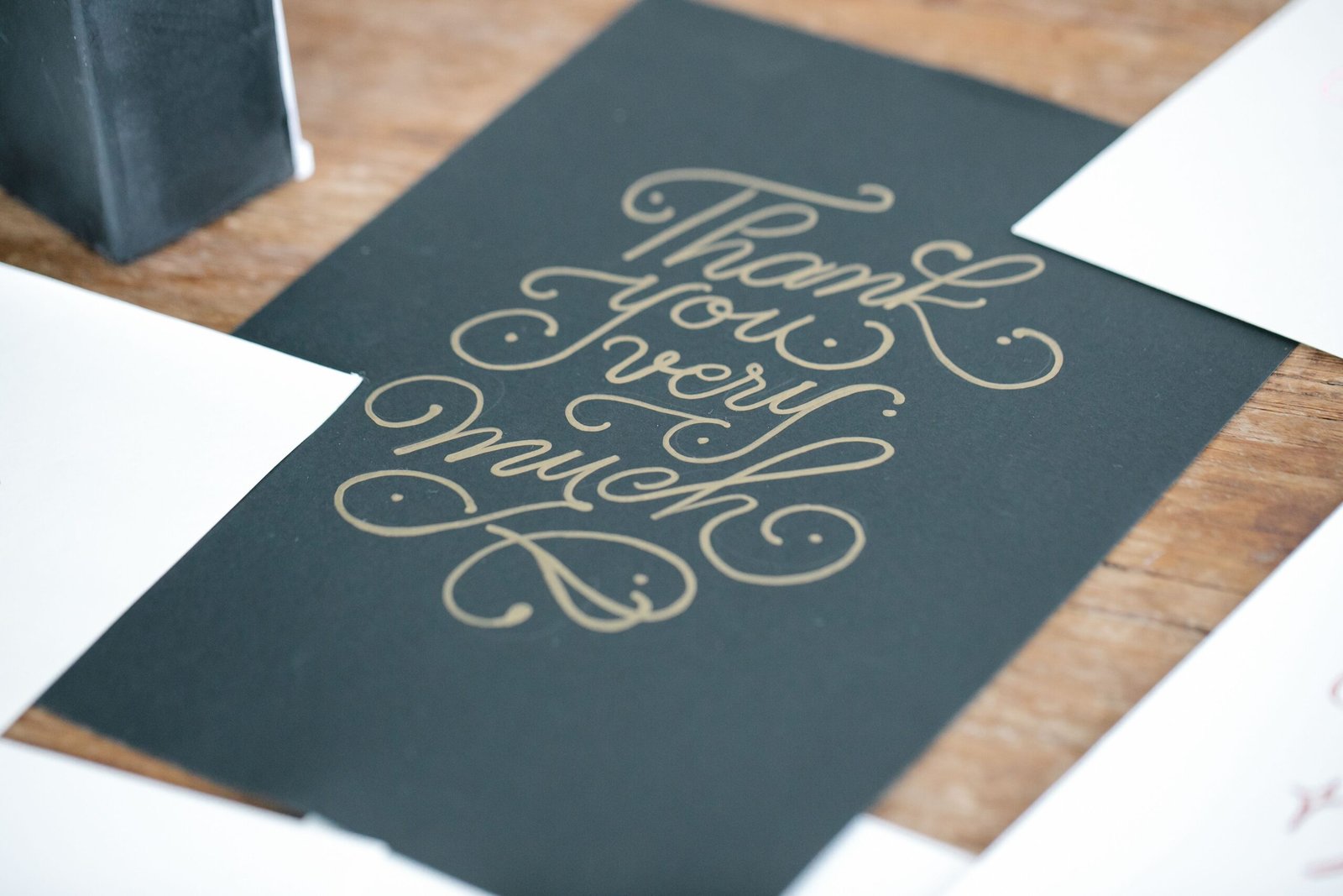 8 Best Wedding Fonts for Invitations