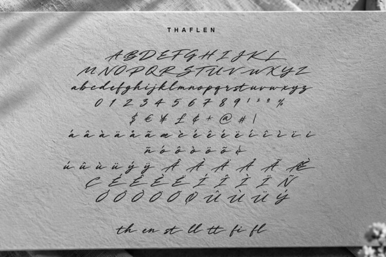 Thaflen - Natural Flowing Script