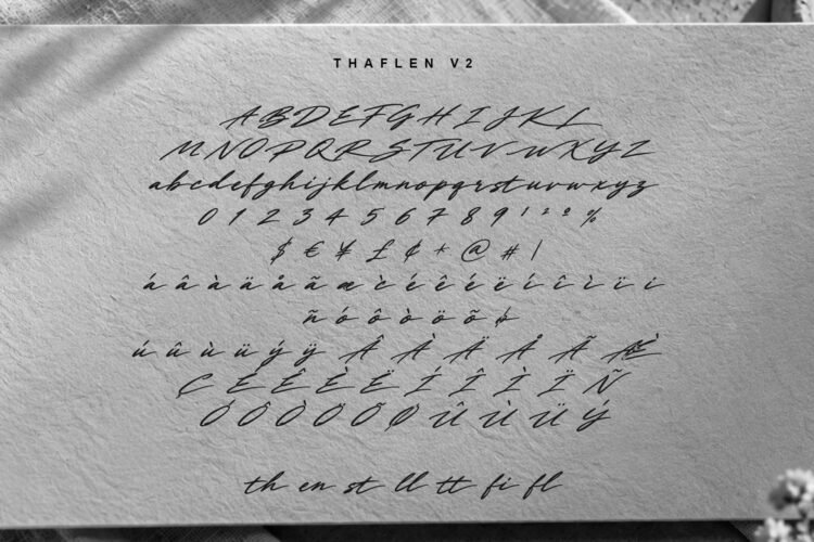 Thaflen - Natural Flowing Script